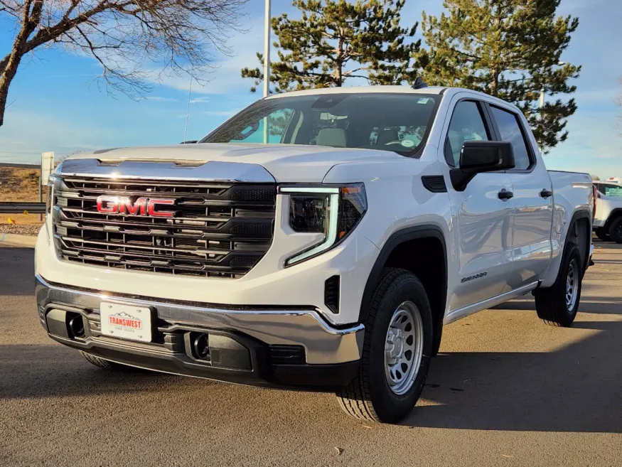 2025 GMC Sierra 1500 Pro | Photo 3 of 29