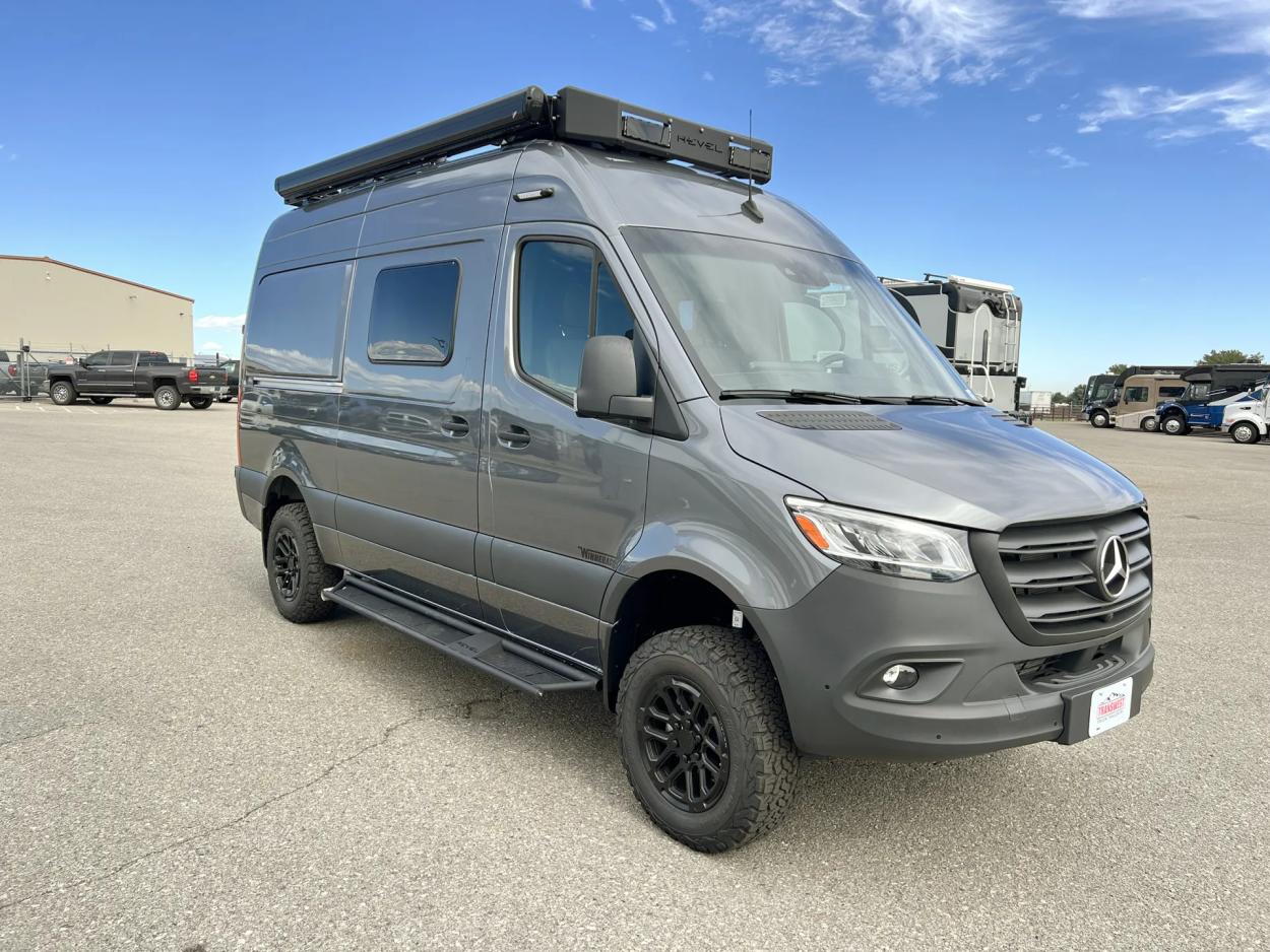 2025 Winnebago Revel 44E 