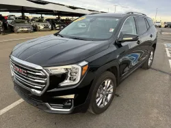 2024 GMC Terrain SLT | Thumbnail Photo 3 of 21