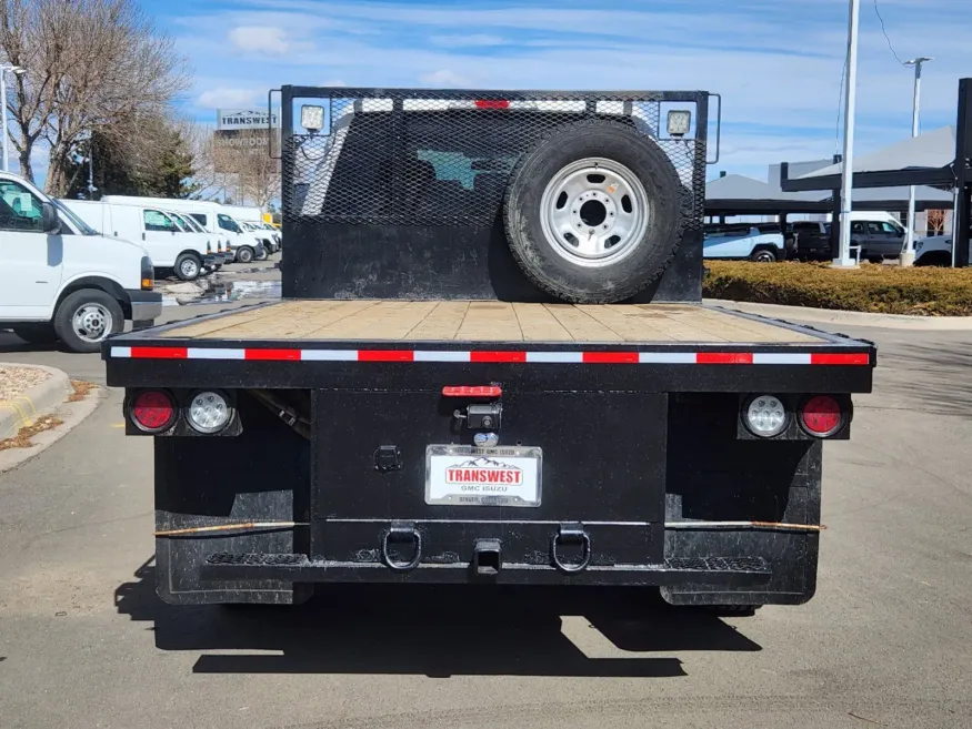 2019 Ford Super Duty F-350 SRW | Photo 12 of 30