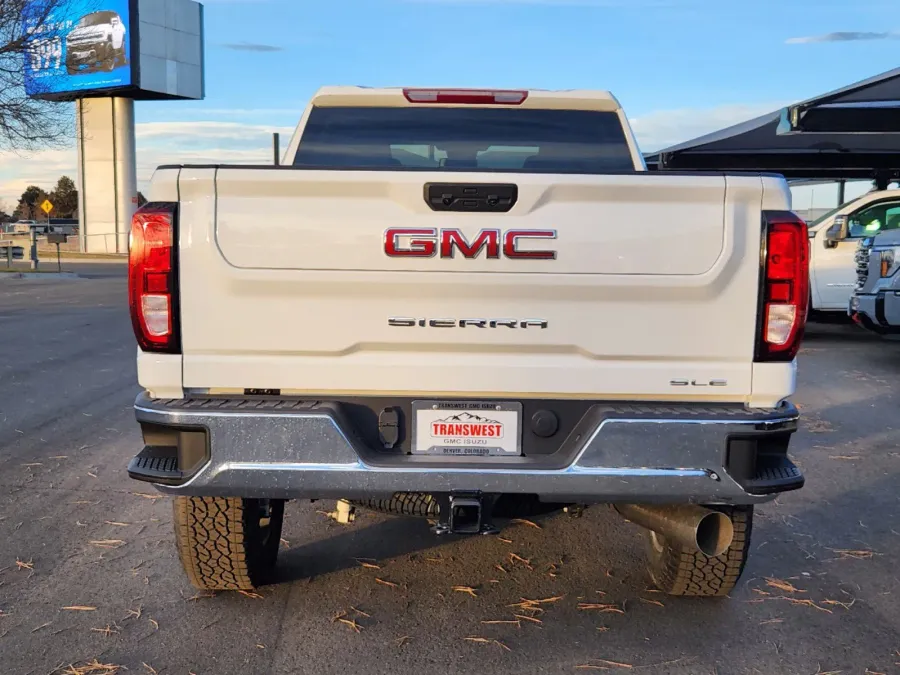 2025 GMC Sierra 2500HD SLE | Photo 11 of 26