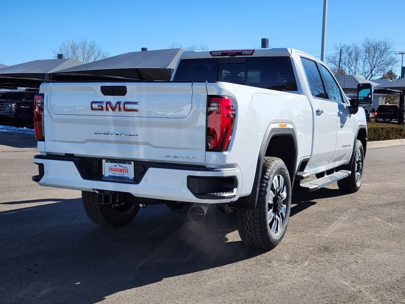 2025 GMC Sierra 2500HD Denali | Photo 2 of 29