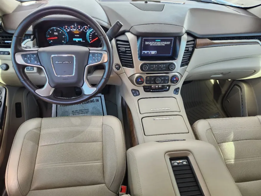 2019 GMC Yukon Denali | Photo 13 of 33