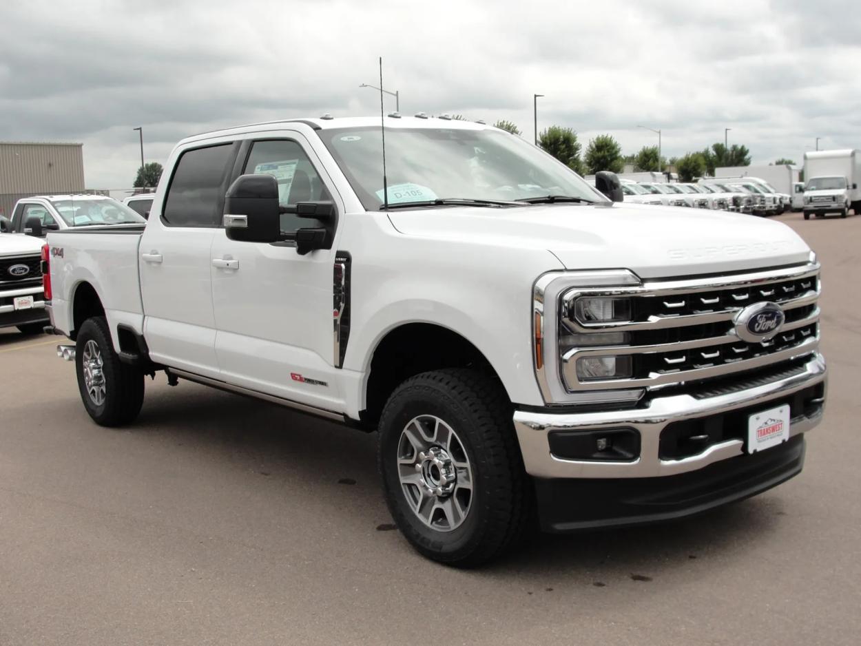 2024 Ford F-350 | Photo 24 of 37