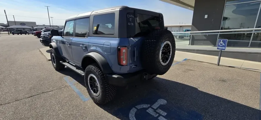 2024 Ford Bronco | Photo 6 of 35