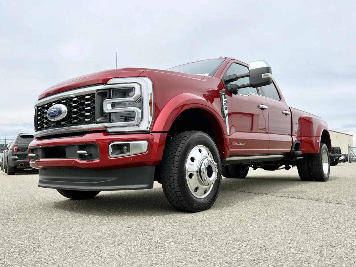 2024 Ford F-450 Platinum | Photo 22 of 22