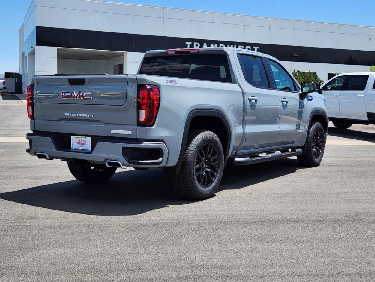 2024 GMC Sierra 1500 Elevation | Photo 2 of 27