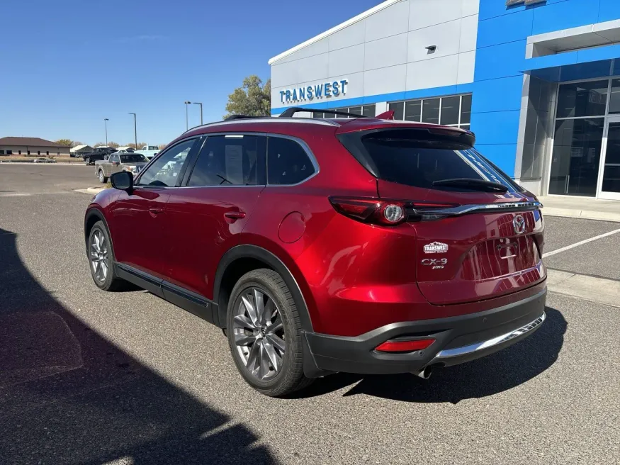 2022 Mazda CX-9 Grand Touring | Photo 2 of 24