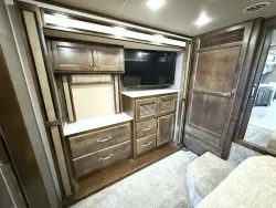 2020 Tiffin Allegro Red 33AA | Thumbnail Photo 15 of 28