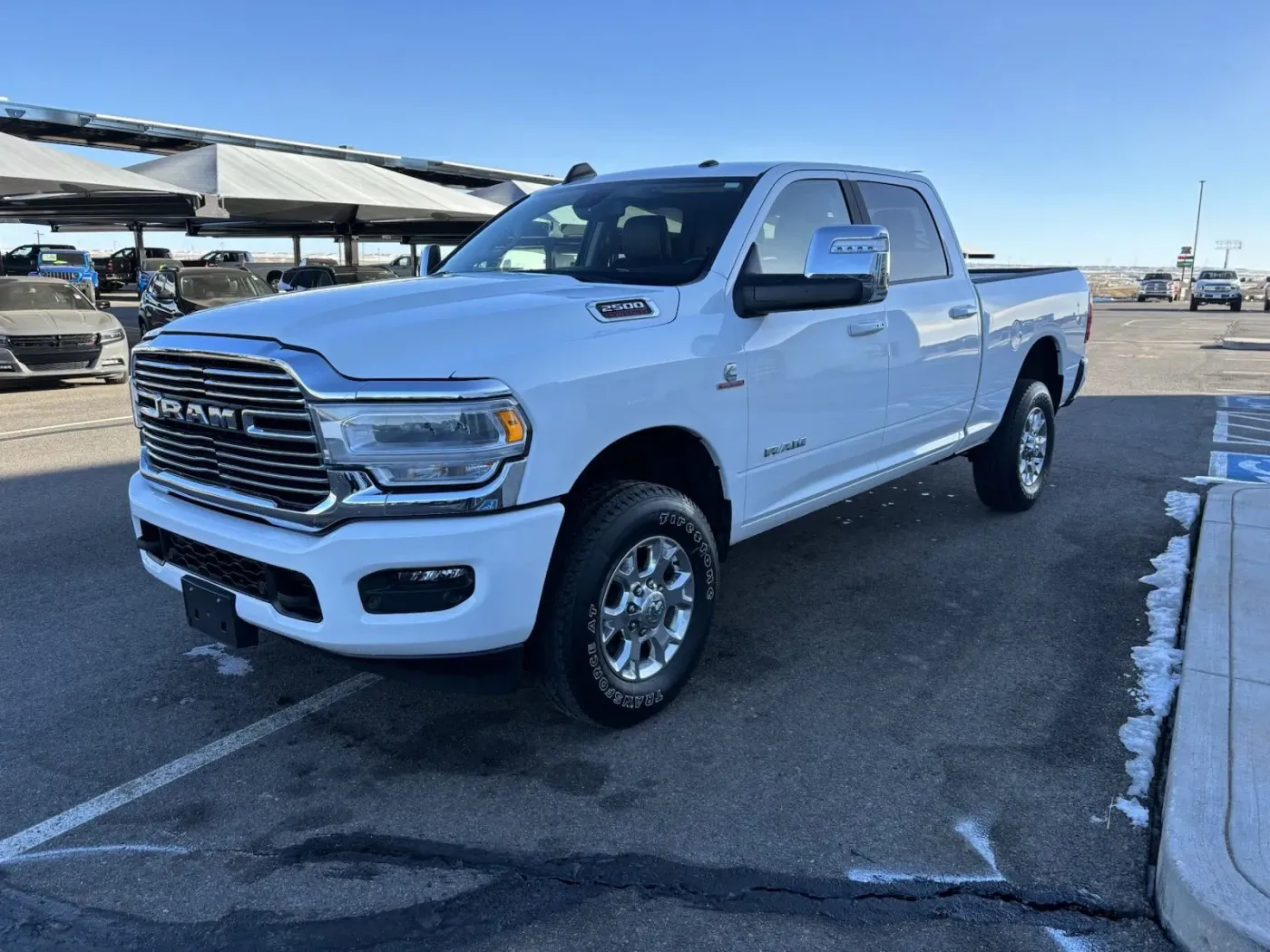 2023 RAM 2500 Laramie | Photo 3 of 15