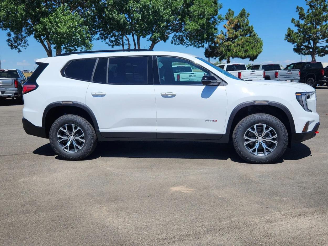 2024 GMC Acadia AWD AT4 