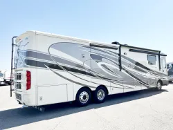 2018 Newmar Ventana 4369 | Thumbnail Photo 21 of 33