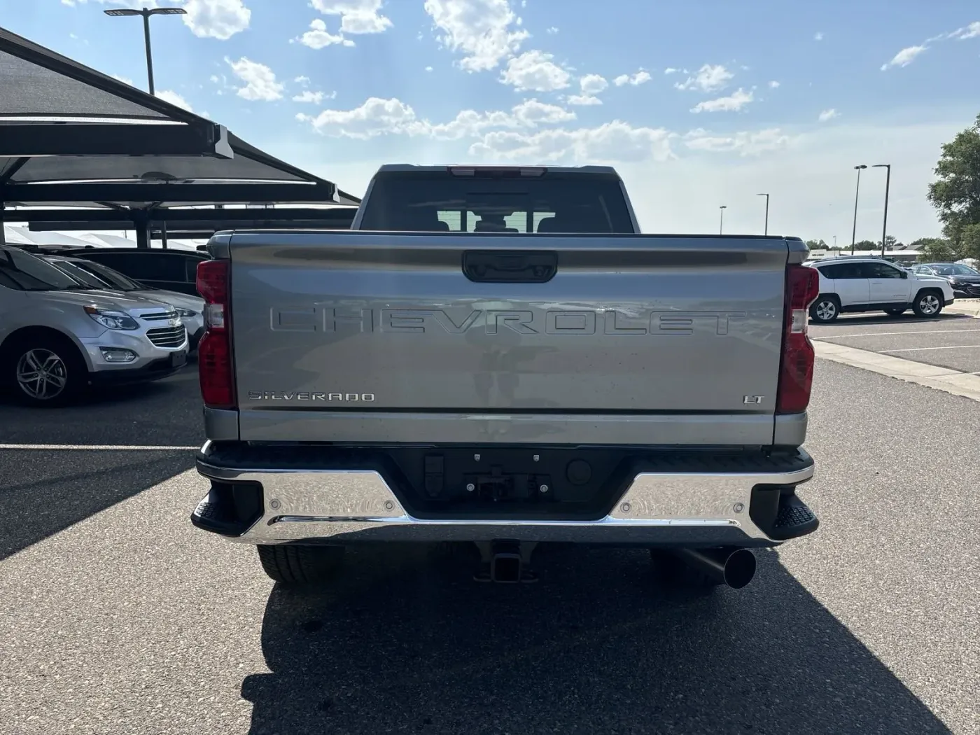 2024 Chevrolet Silverado 3500HD LT | Photo 3 of 21