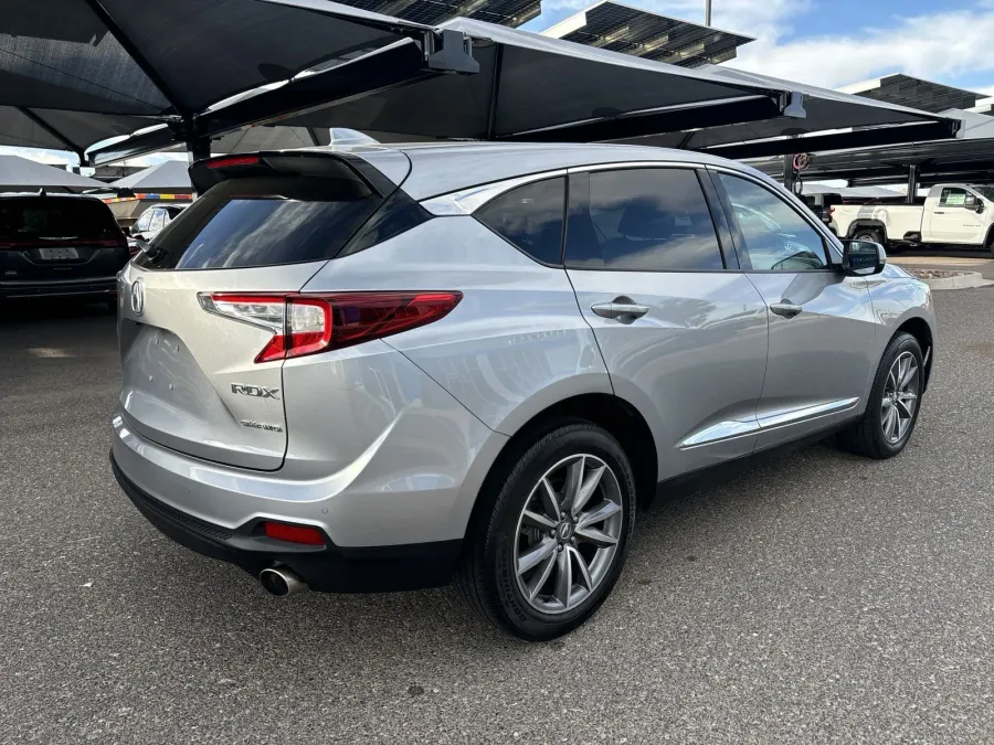 2021 Acura RDX w/Technology Package | Photo 4 of 23