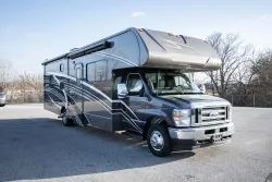 2025 Winnebago Spirit 31H | Thumbnail Photo 8 of 20