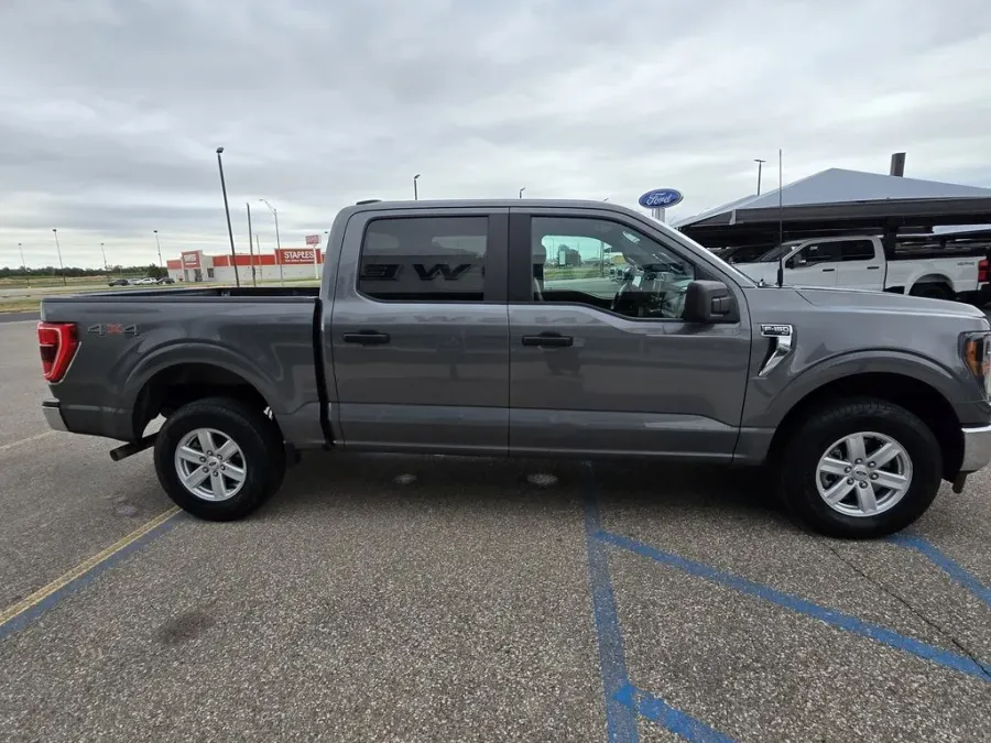 2023 Ford F-150 | Photo 3 of 26