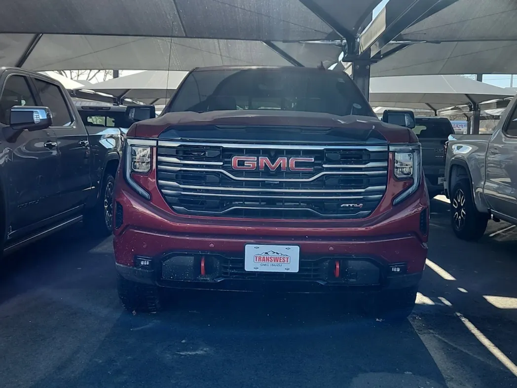 2025 GMC Sierra 1500 AT4 