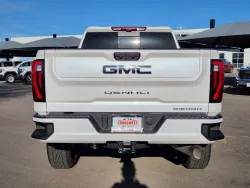 2025 GMC Sierra 2500HD Denali Ultimate | Thumbnail Photo 12 of 31