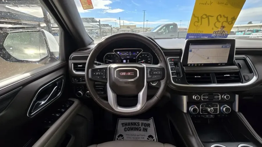 2021 GMC Yukon | Photo 16 of 36