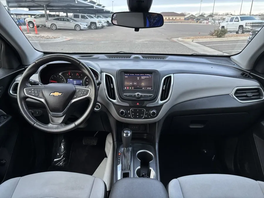 2020 Chevrolet Equinox LT | Photo 11 of 21