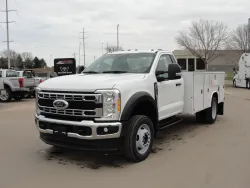 2023 Ford F-450 | Thumbnail Photo 1 of 15