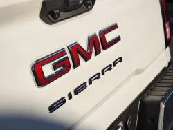 2025 GMC Sierra 3500HD Pro | Thumbnail Photo 15 of 30