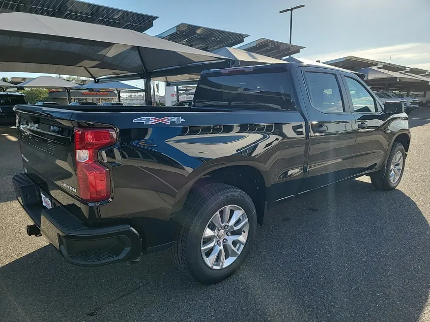 2025 Chevrolet Silverado 1500 Custom | Photo 6 of 18