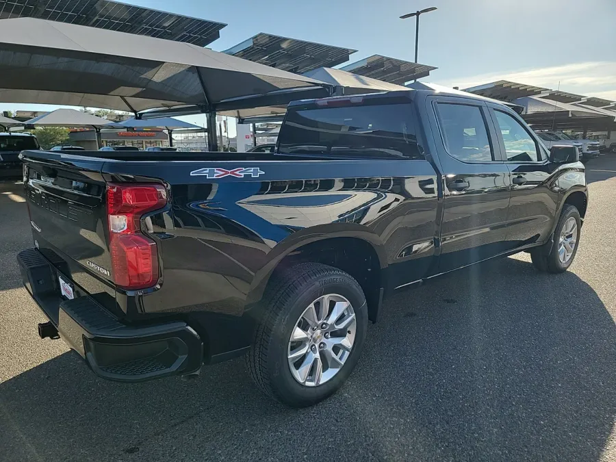 2025 Chevrolet Silverado 1500 Custom | Photo 6 of 18