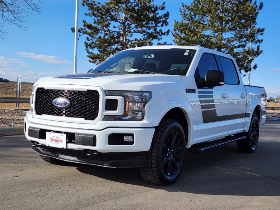 2019 Ford F-150 | Photo 3 of 33