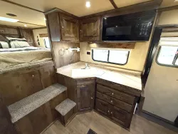 2019 Logan Coach Ultimate Sports Hauler | Thumbnail Photo 7 of 26