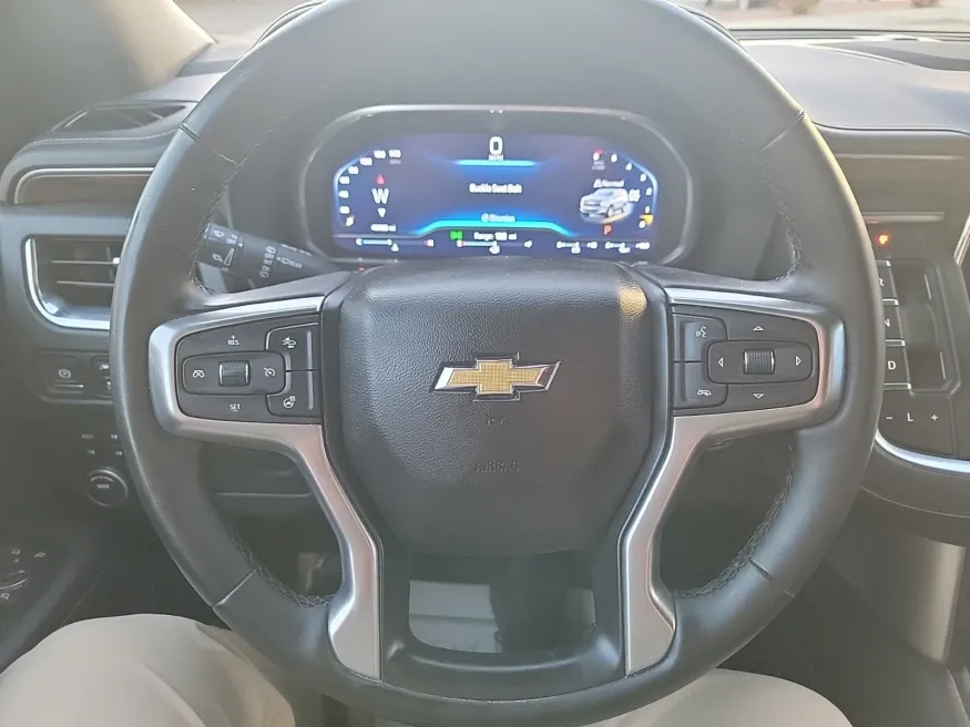 2023 Chevrolet Tahoe Premier | Photo 18 of 20