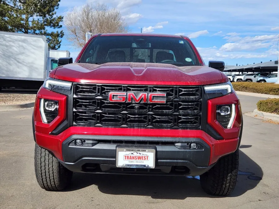 2025 GMC Canyon 4WD Elevation | Photo 4 of 31