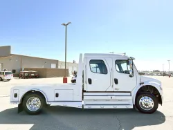 2024 Freightliner M2 106 Summit Hauler | Thumbnail Photo 20 of 27