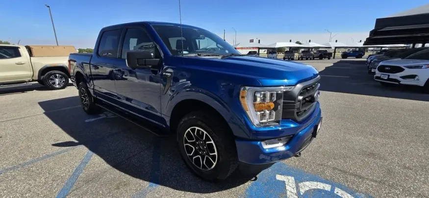 2023 Ford F-150 | Photo 4 of 31