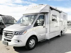 2025 Winnebago Navion 24R | Thumbnail Photo 14 of 20