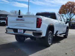 2025 GMC Sierra 3500HD SLT | Thumbnail Photo 2 of 31