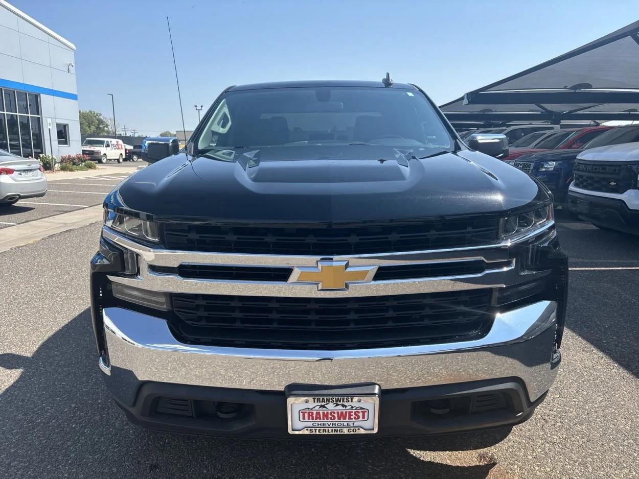 2019 Chevrolet Silverado 1500 LT | Photo 7 of 20