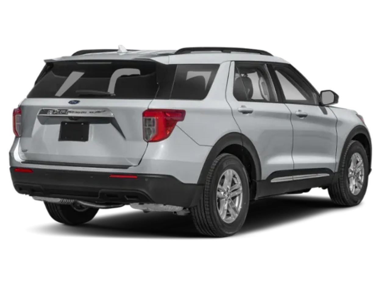 2024 Ford Explorer | Photo 1 of 12