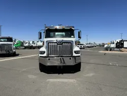 2025 Western Star 47X | Thumbnail Photo 2 of 14