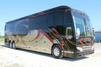 2016 Prevost Outlaw H3-45