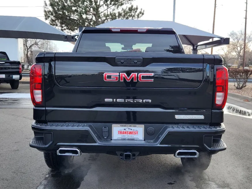 2025 GMC Sierra 1500 Elevation | Photo 13 of 31