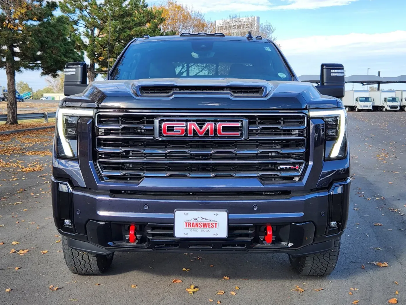 2025 GMC Sierra 2500HD AT4 | Photo 4 of 29