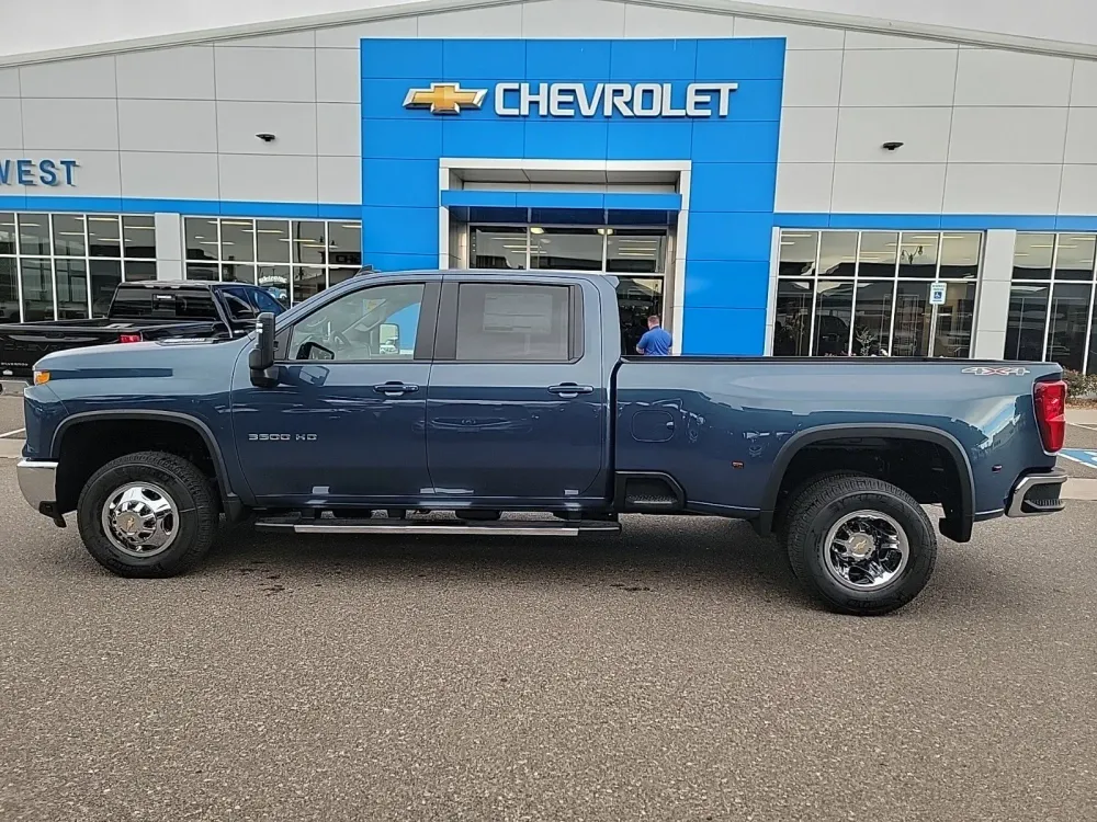 2025 Chevrolet Silverado 3500HD LT