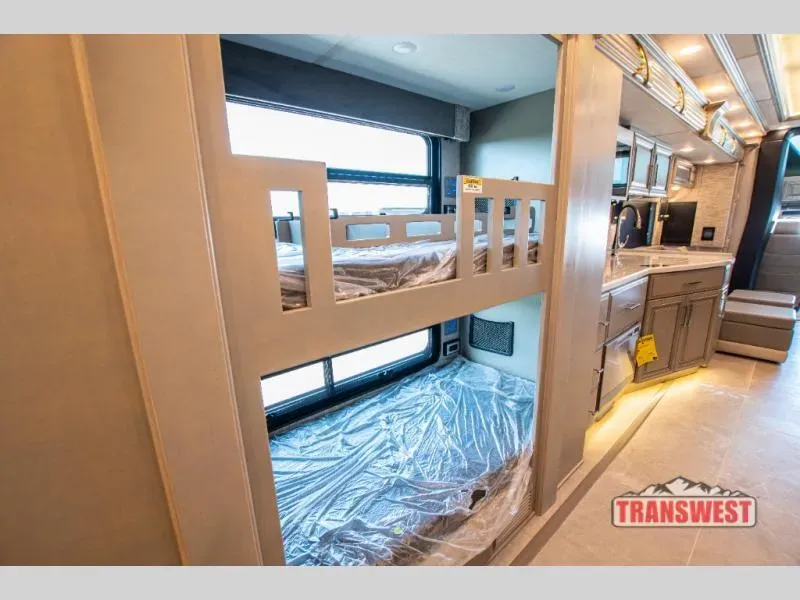 2023 Newmar Supreme Aire 4509 | Photo 20 of 45