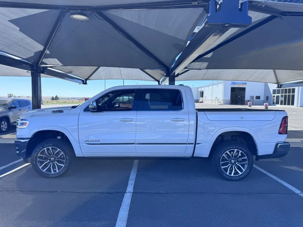 2025 RAM 1500 Limited 