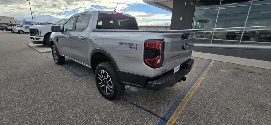 2024 Ford Ranger | Photo 6 of 29