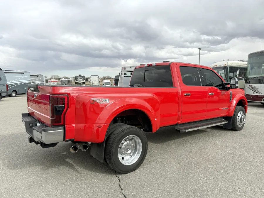 2022 Ford F 450 | Photo 15 of 22