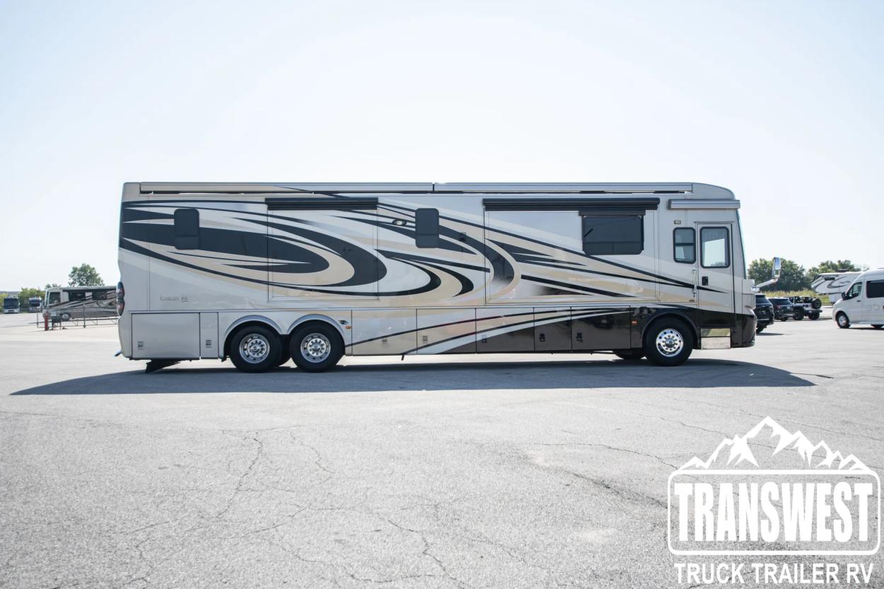 2015 Newmar London Aire 4503 | Photo 2 of 27