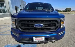 2023 Ford F-150 | Thumbnail Photo 3 of 31