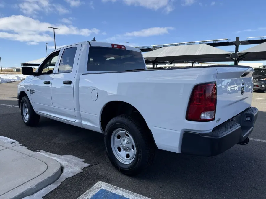 2024 RAM 1500 Classic Tradesman | Photo 5 of 14